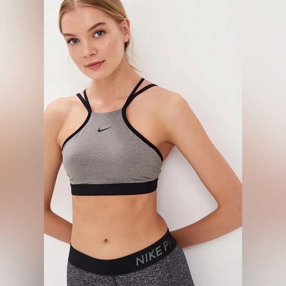 Nike Indy Modern Bra in Carbon Grey and Black - Picture 3 of 3